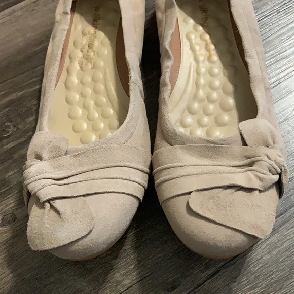 Walking Cradles‎ Brielle Light Beige Bow Twist Ballet Flat Shoes - Picture 4 of 11